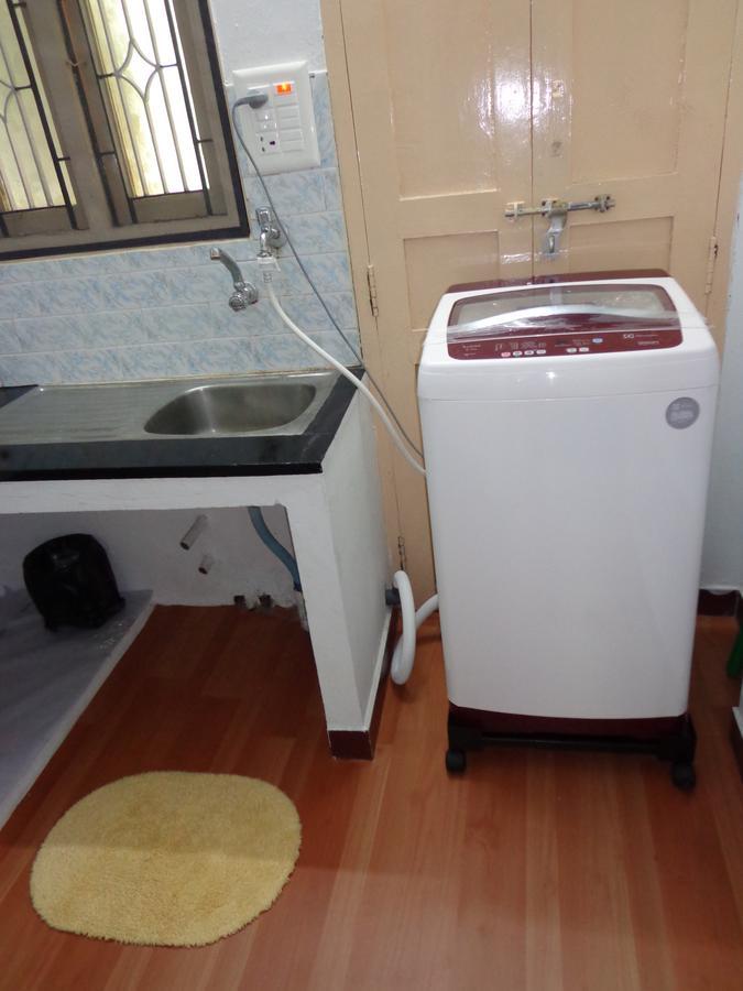 Remisha Service Apartments Chennai Bilik gambar